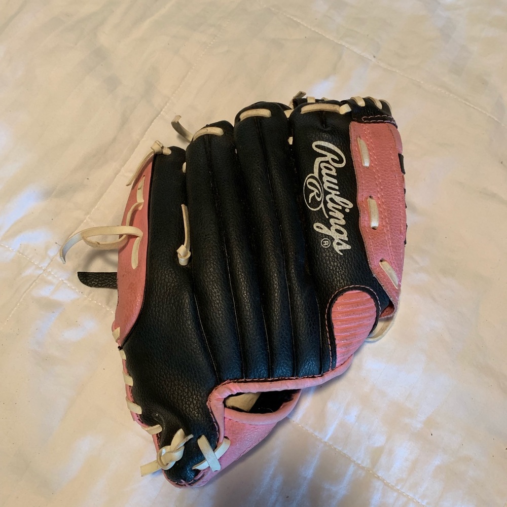 Rawlings softball glove